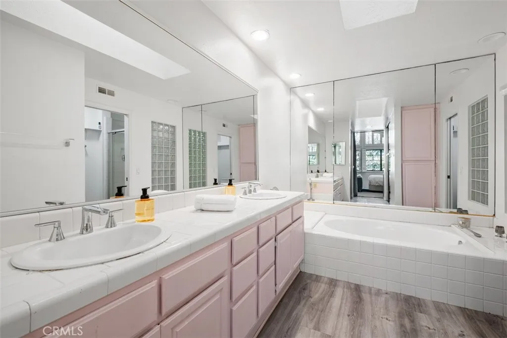 Additional image 15 of 453 E Yale Loop, Irvine, CA 92614