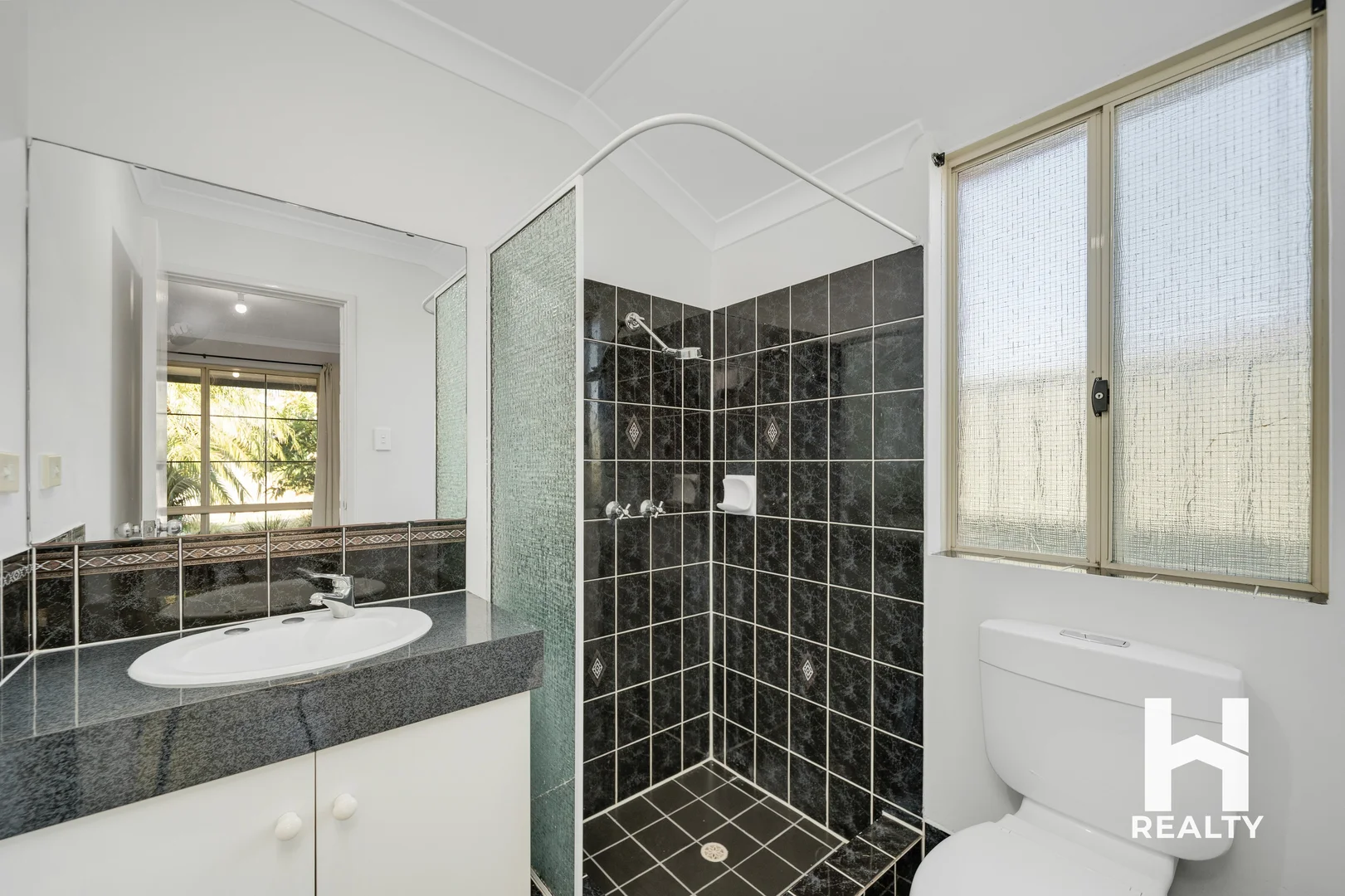 Additional image 14 of 21 Firefalls Close, Huntingdale WA 6110