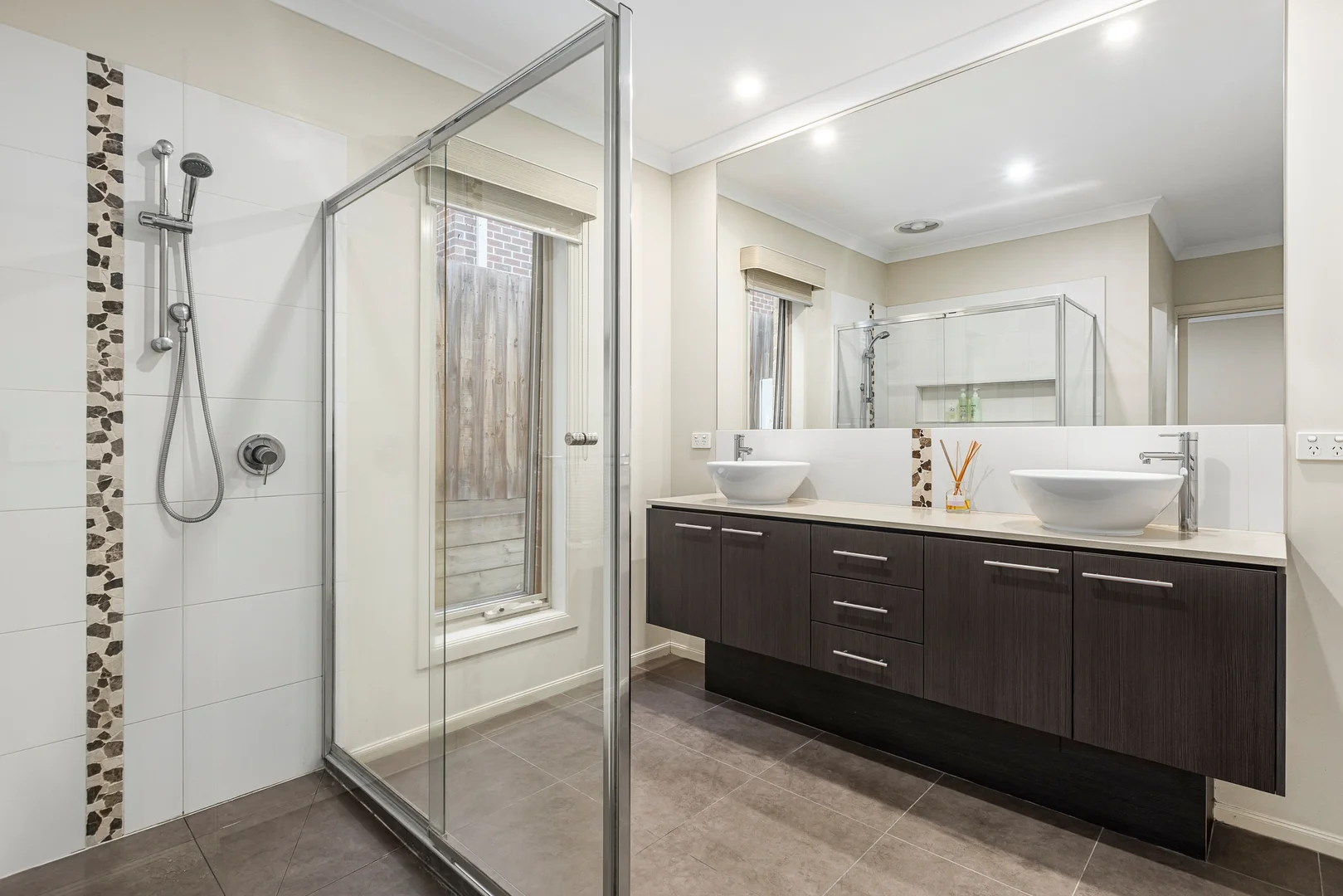 Additional image 10 of 18 Treevalley Drive, Doncaster East VIC 3109