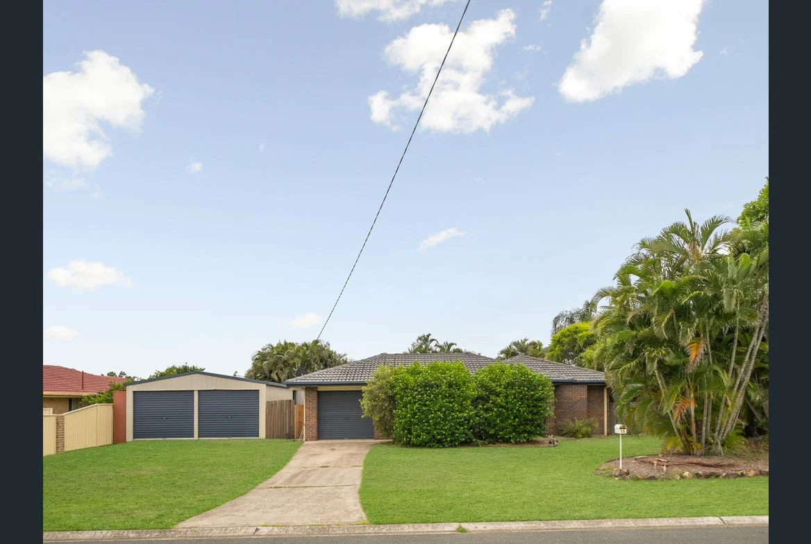 15 Farrer Court, Morayfield QLD 4506
