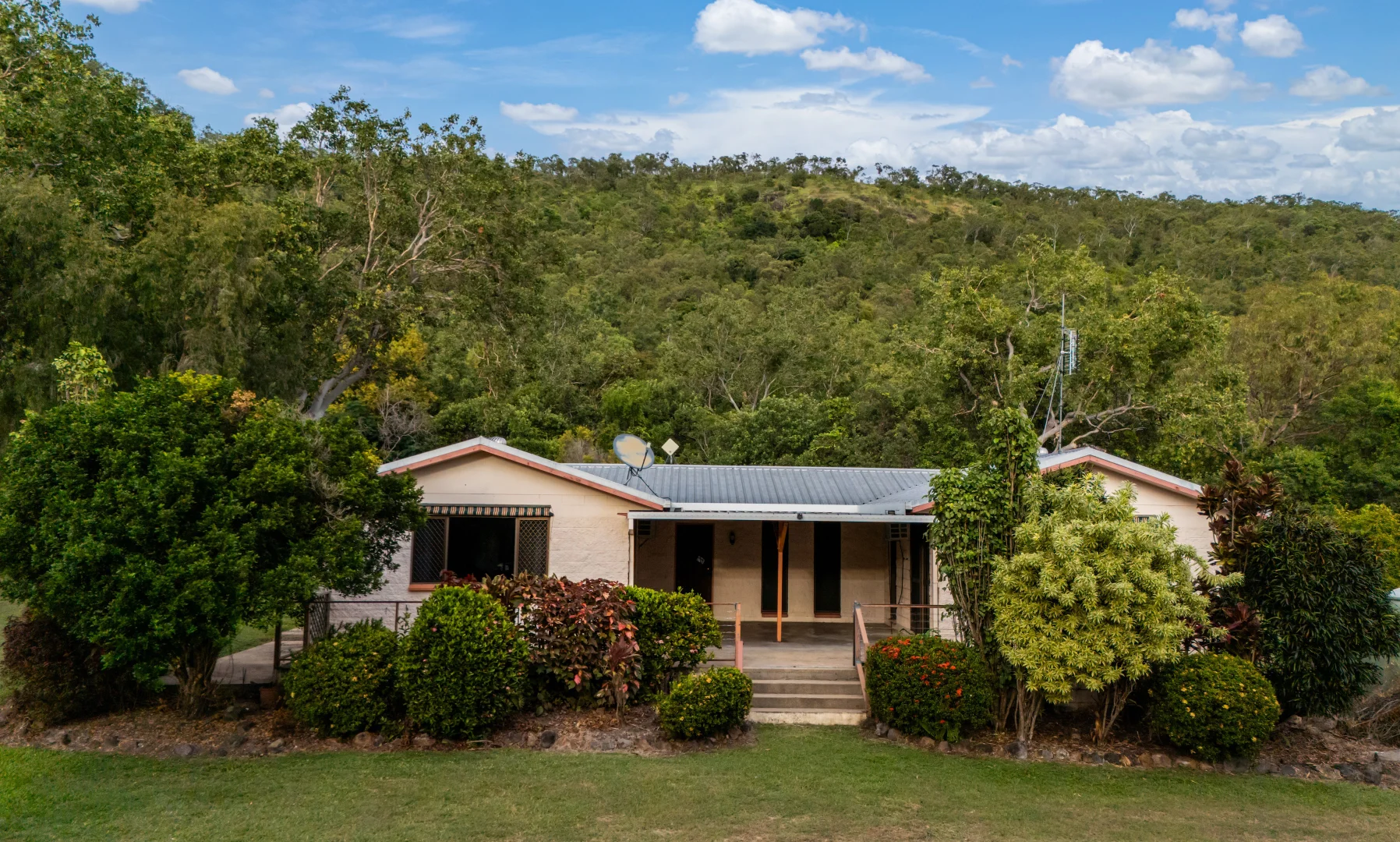 Additional image 2 of 7 Bill Court, Alligator Creek QLD 4816