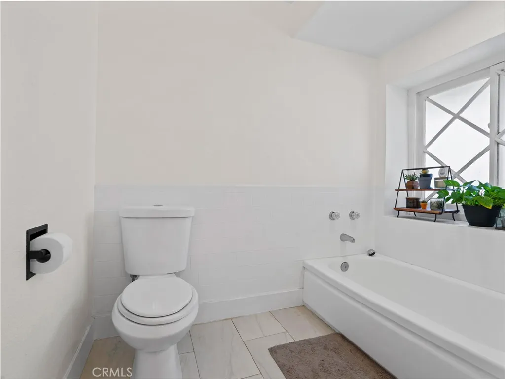 Additional image 16 of 1112 E Avenue J4, Lancaster, CA 93535