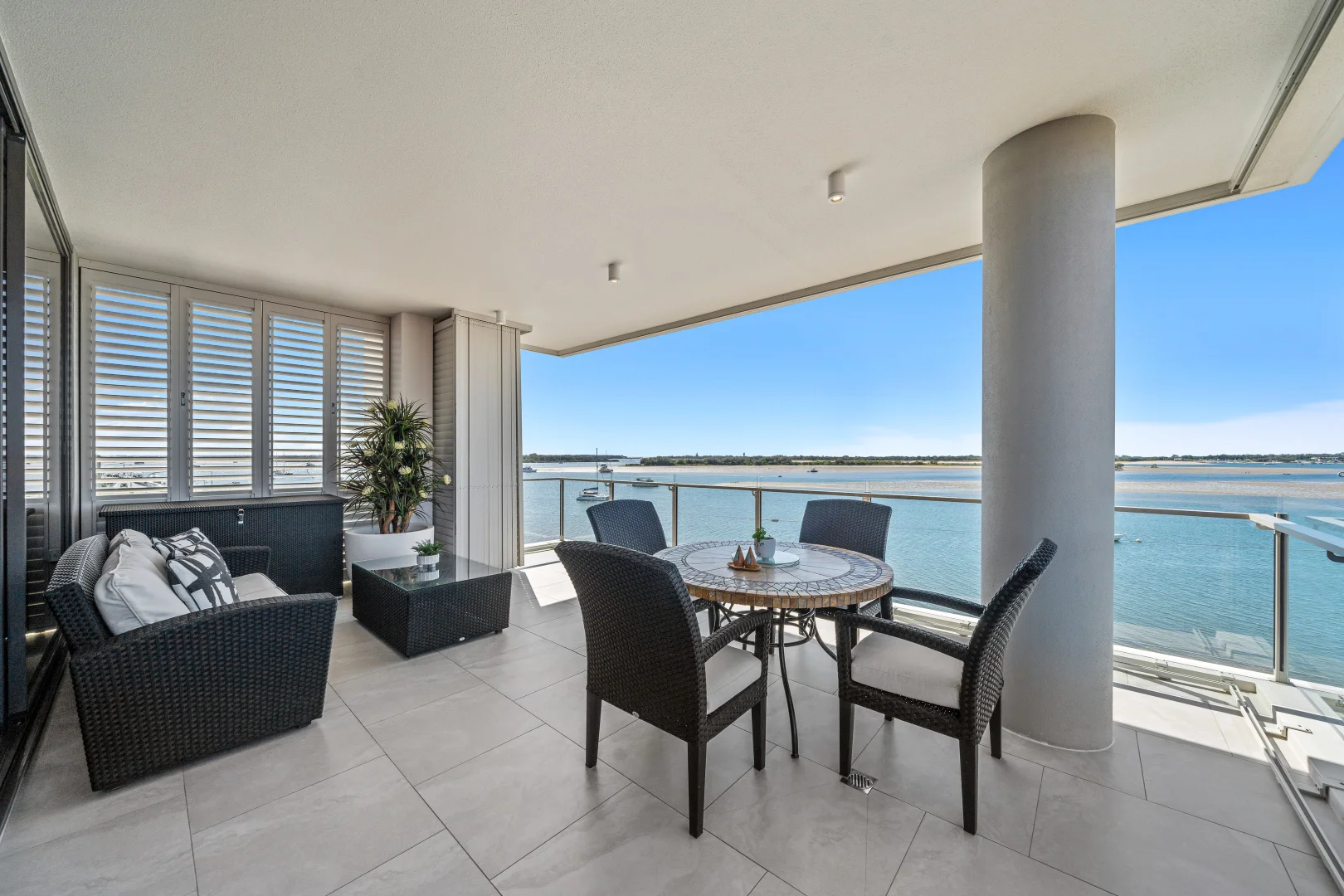 Additional image 19 of 401/286 Marine Parade, Labrador QLD 4215