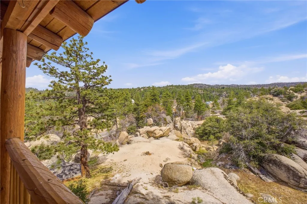 Additional image 50 of 33052 Donner Ln, Running Springs, CA 92382