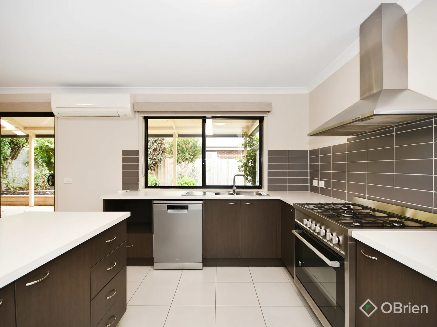 Additional image 3 of 2 Stewart Place, Bairnsdale VIC 3875
