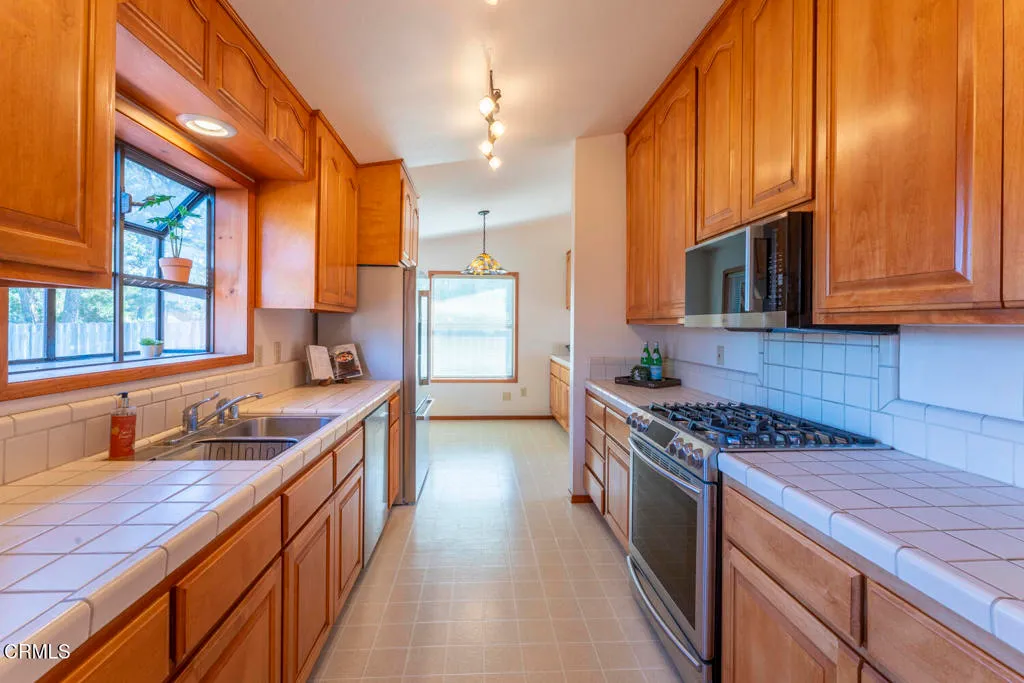 Additional image 10 of 24763 Sashandre Lane, Fort Bragg, CA 95437