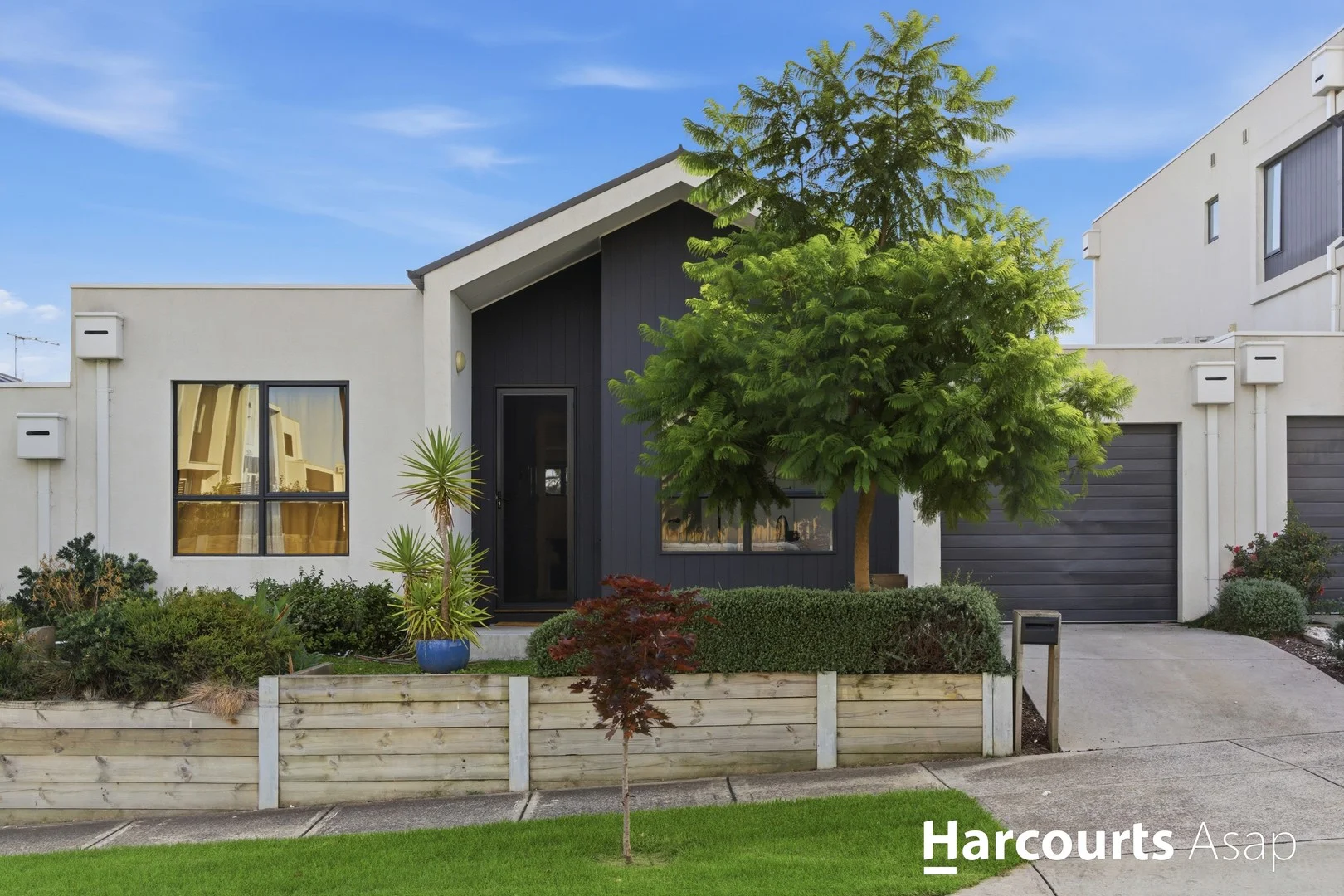 36 Riana Loop, Eumemmerring VIC 3177