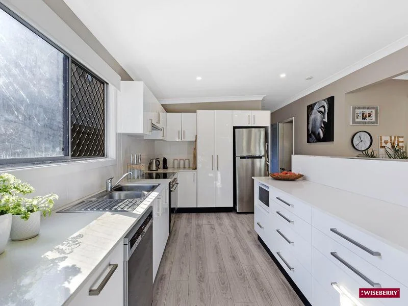 Additional image 2 of 17 Kahibah Road, Umina Beach NSW 2257