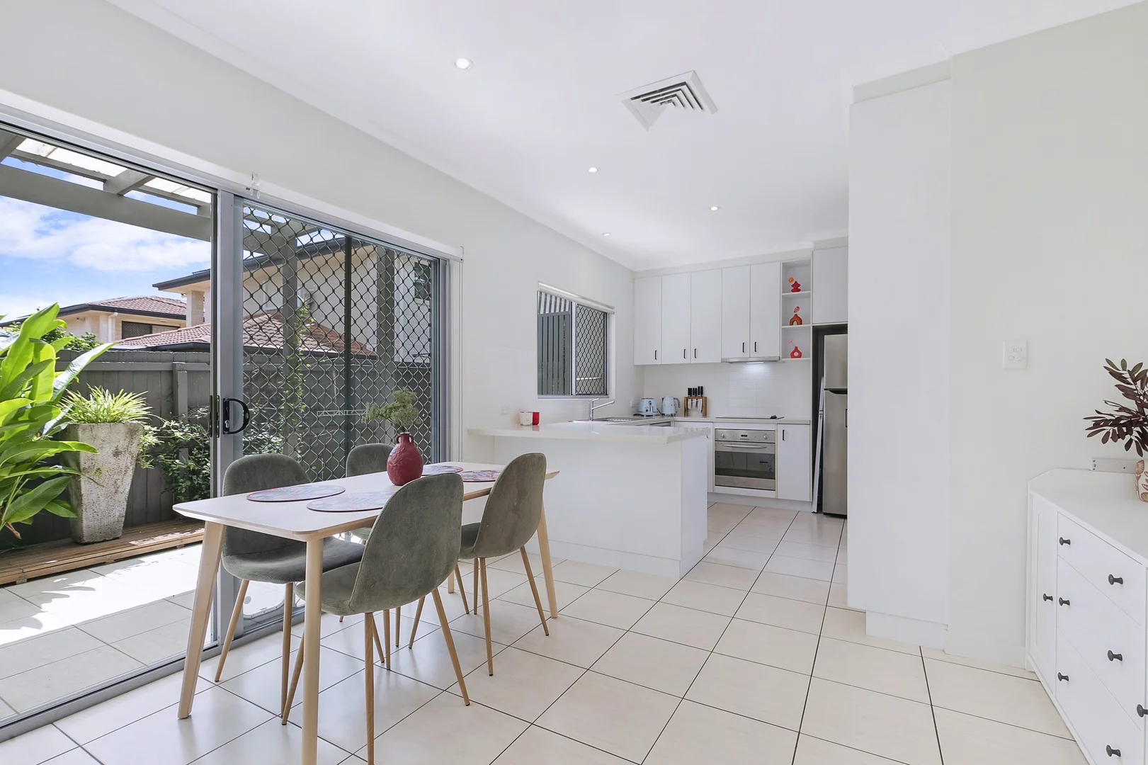 Additional image 5 of 5/12 Ormuz Street, Carina Heights QLD 4152