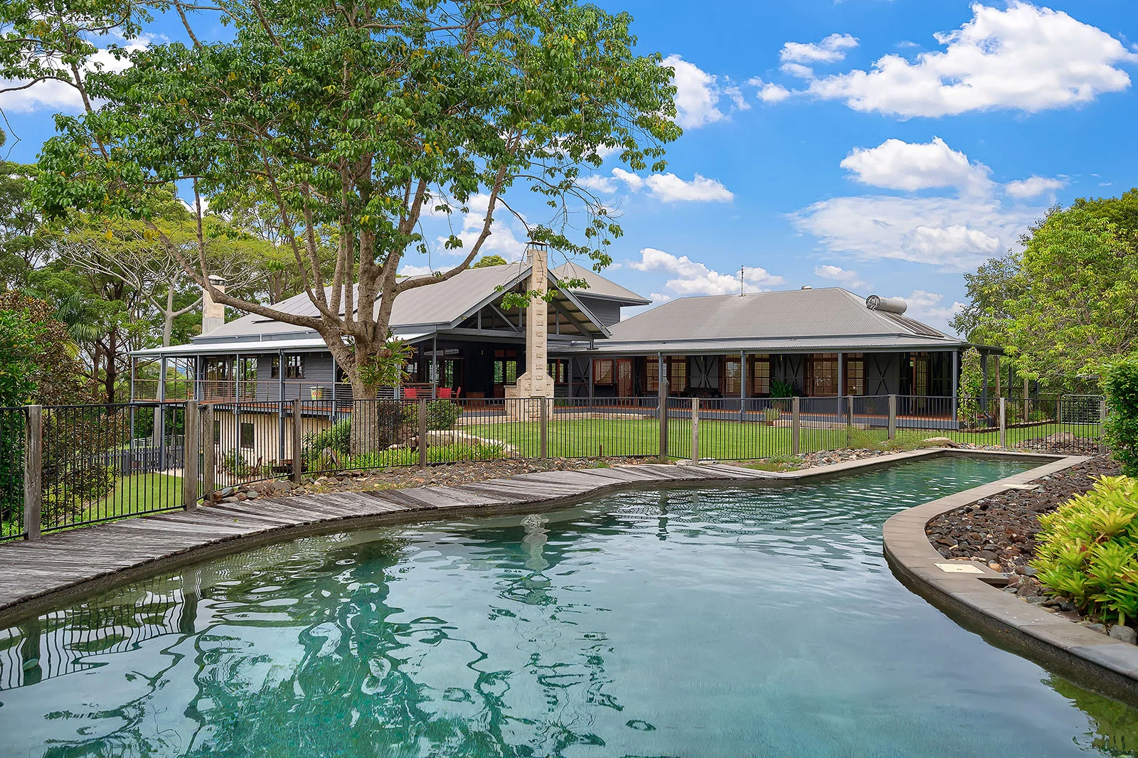 15 Topview Drive, Mons QLD 4556