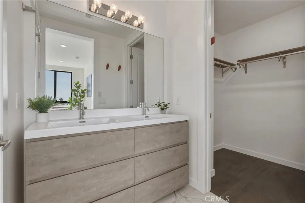 Additional image 18 of 1301 Tamarind Avenue, Hollywood, CA 90028