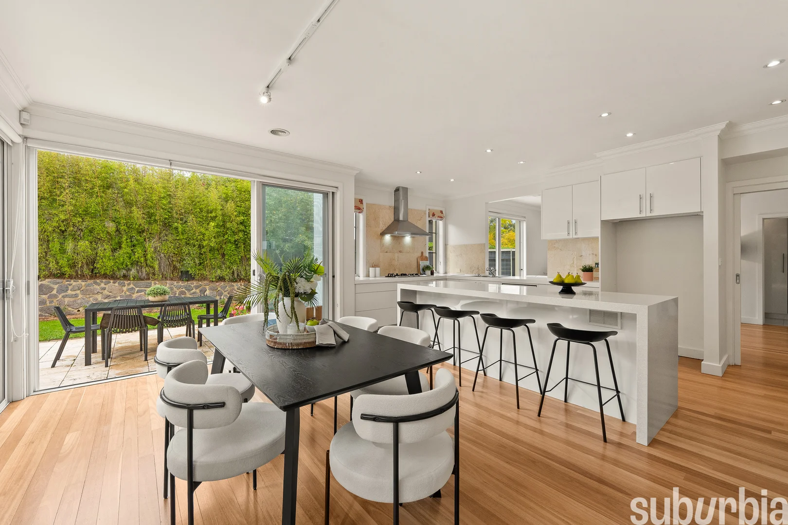 Additional image 8 of 75 Jacka Crescent, Campbell ACT 2612