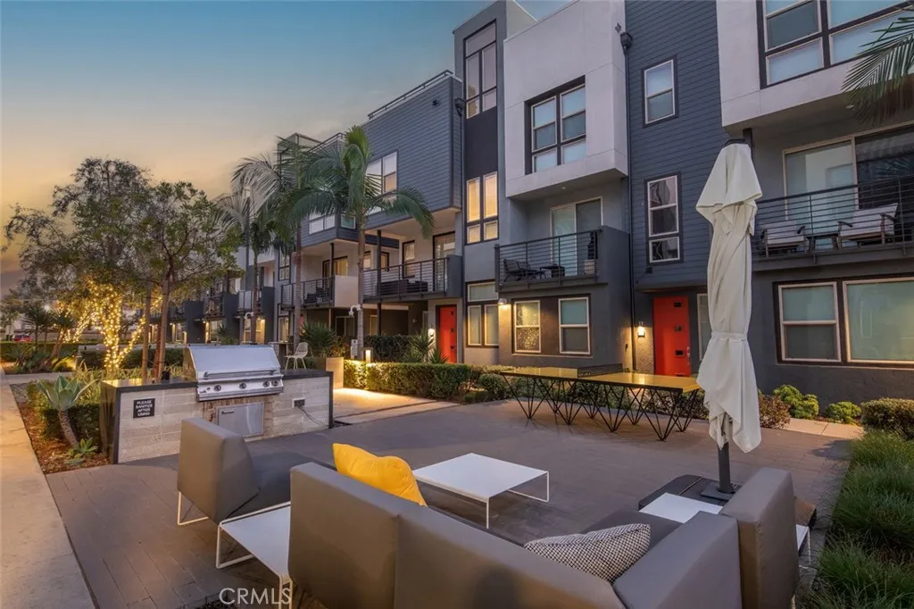 Additional image 110 of 203 Placemark, Irvine, CA 92614