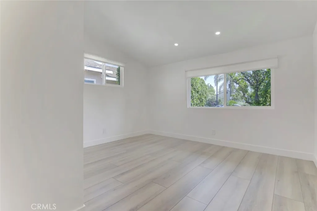 Additional image 22 of 5515 Hermitage Avenue, Valley Village, CA 91607