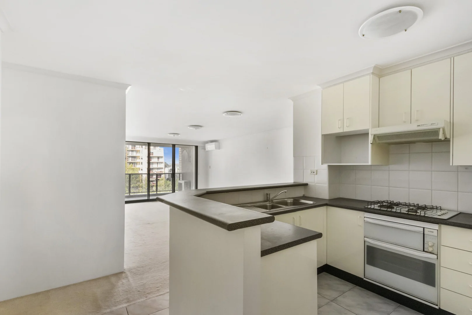 126/19 Herbert Street, St Leonards NSW 2065 photo 3