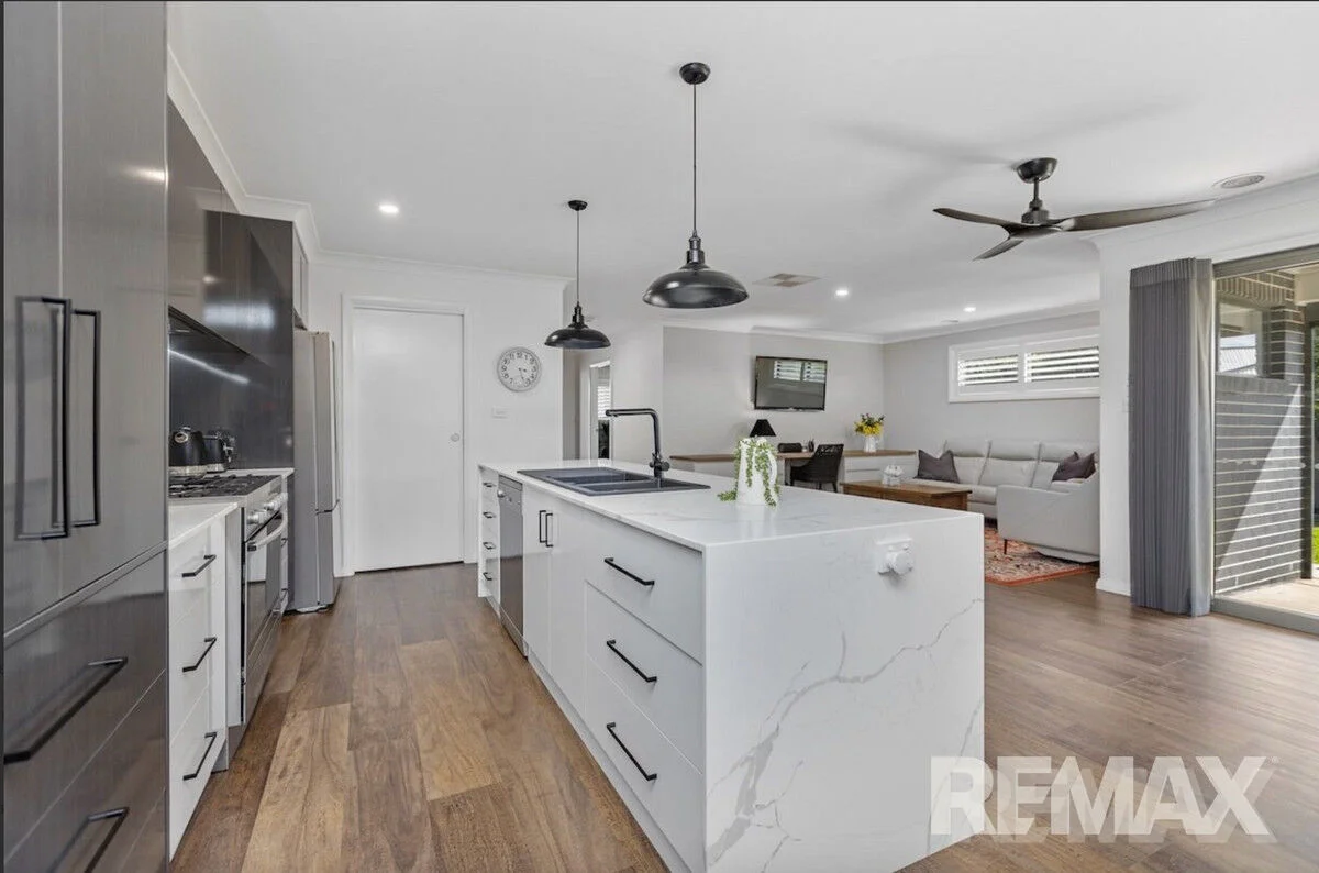 Additional image 5 of 32 Darcy Drive, Boorooma NSW 2650