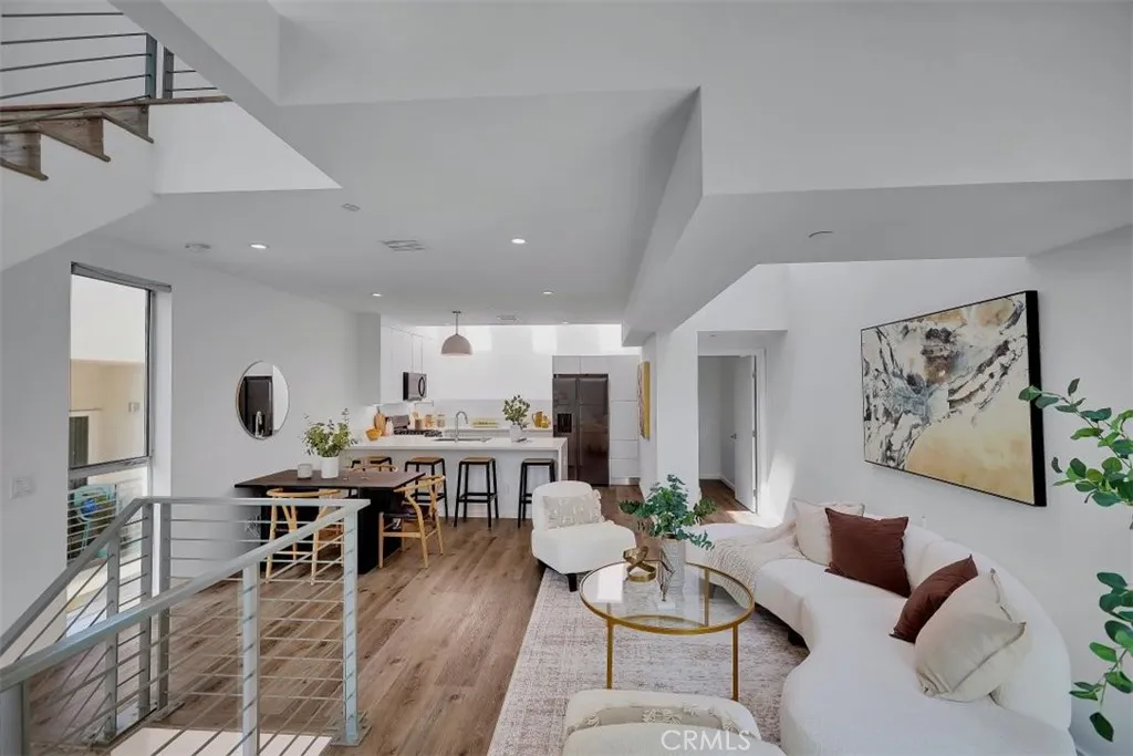 Additional image 3 of 6919 Knowlton Place, Los Angeles, CA 90045