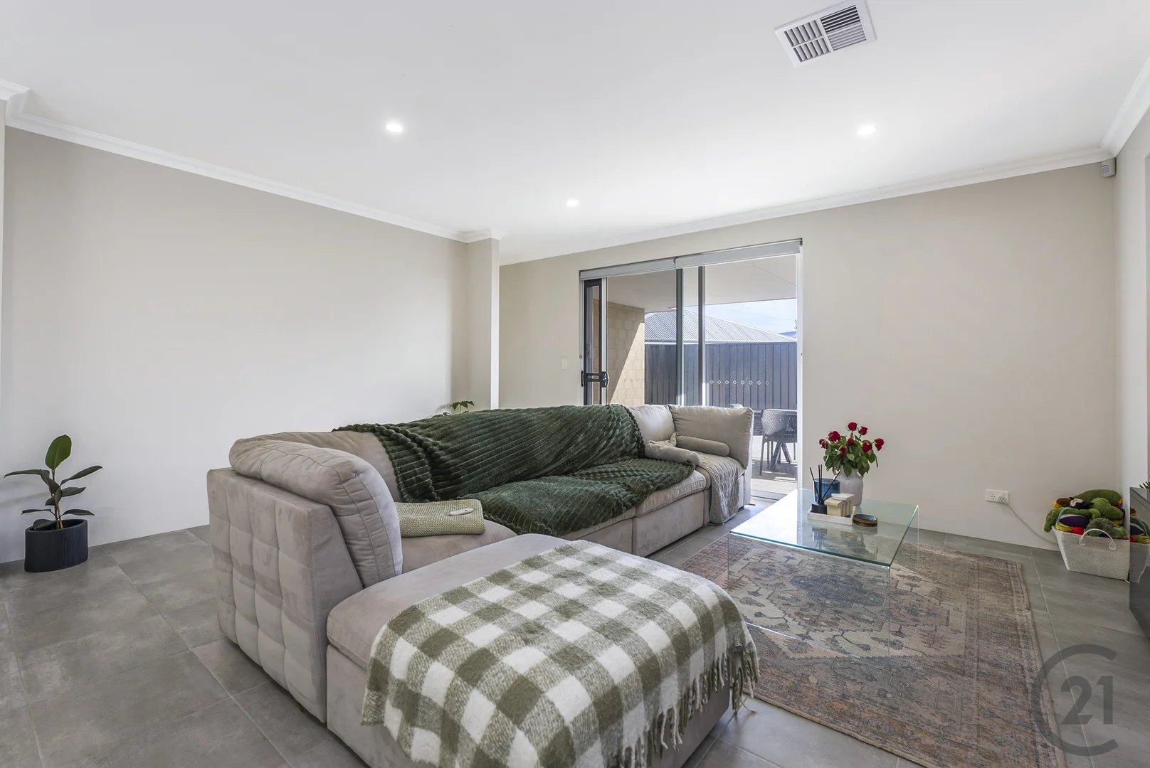 Additional image 20 of 35 Waardong Court, Halls Head WA 6210