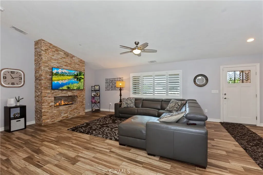 Additional image 63 of 18155 Dunkirk St, Hesperia, CA 92345
