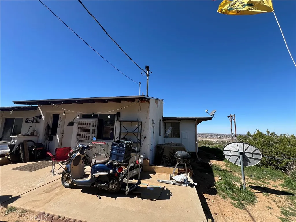 20474 Gemmill Rd, Apple Valley, CA 92308 photo 4
