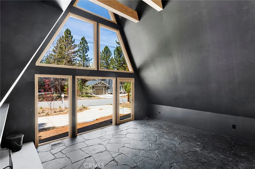Additional image 108 of 605 Ponderosa Dr, Big Bear Lake, CA 92315