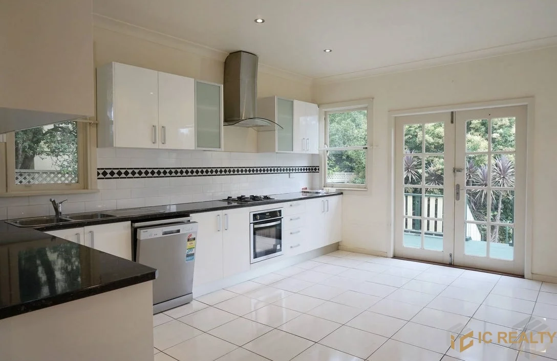 46 Moffatts Drive, Dundas Valley NSW 2117