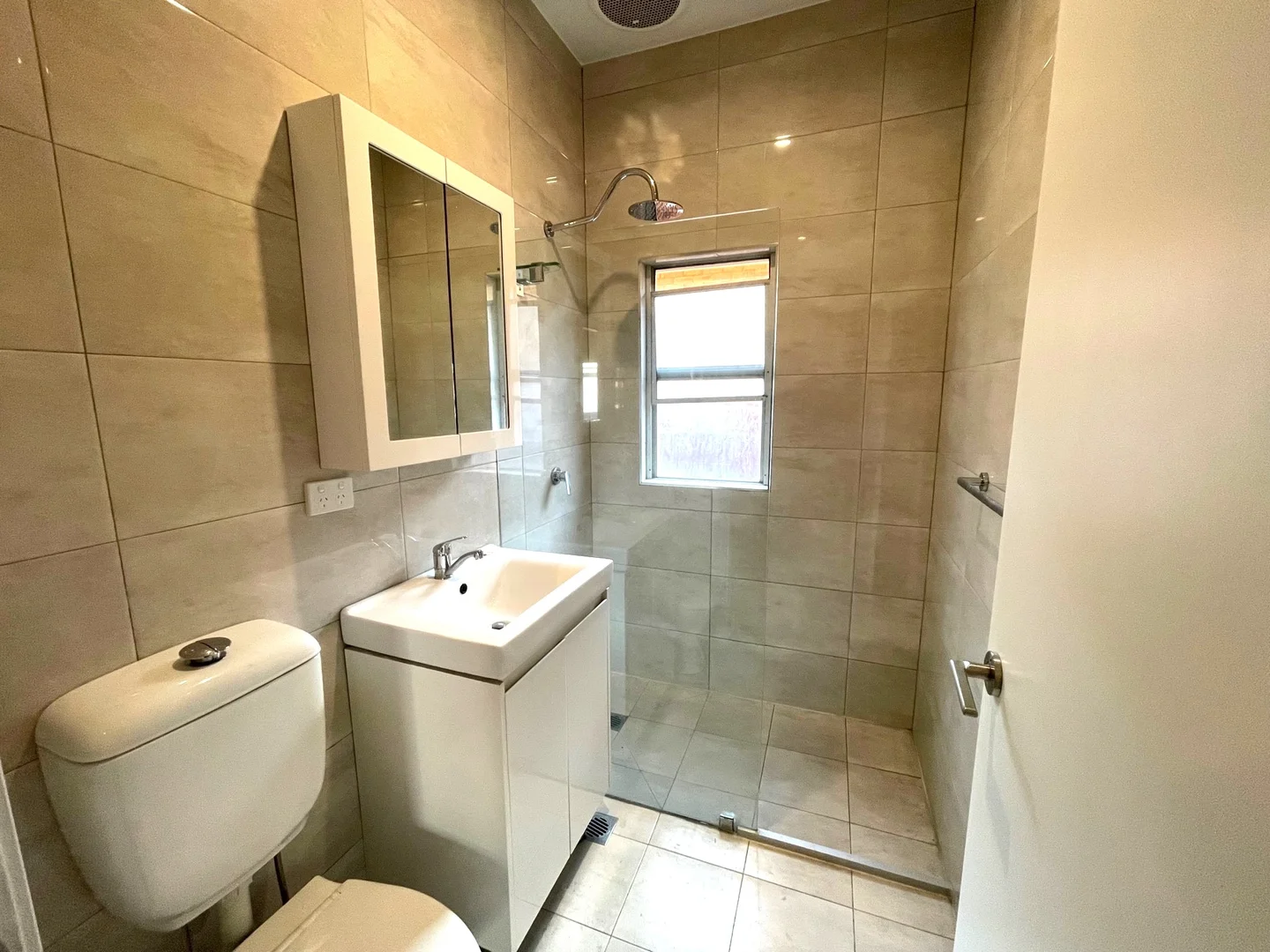 Additional image 4 of 13 Leslie Road, Bexley NSW 2207