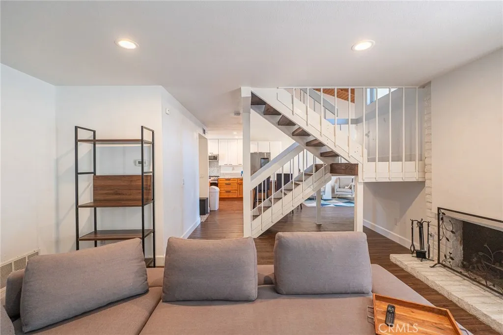 Additional image 97 of 2620 Tustin Avenue N Unit F, Santa Ana, CA 92705