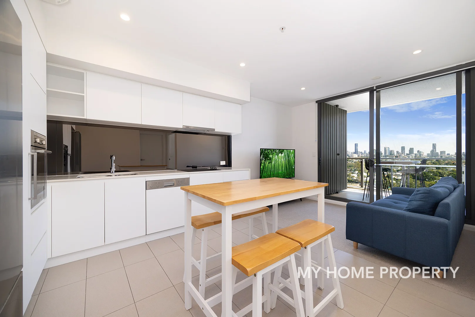 Additional image 2 of 11303/300 Old Cleveland Road, Coorparoo QLD 4151