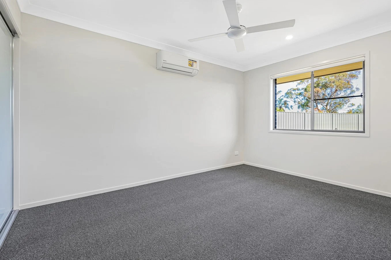 Additional image 3 of 2/15 Jersey Close, Tamworth NSW 2340