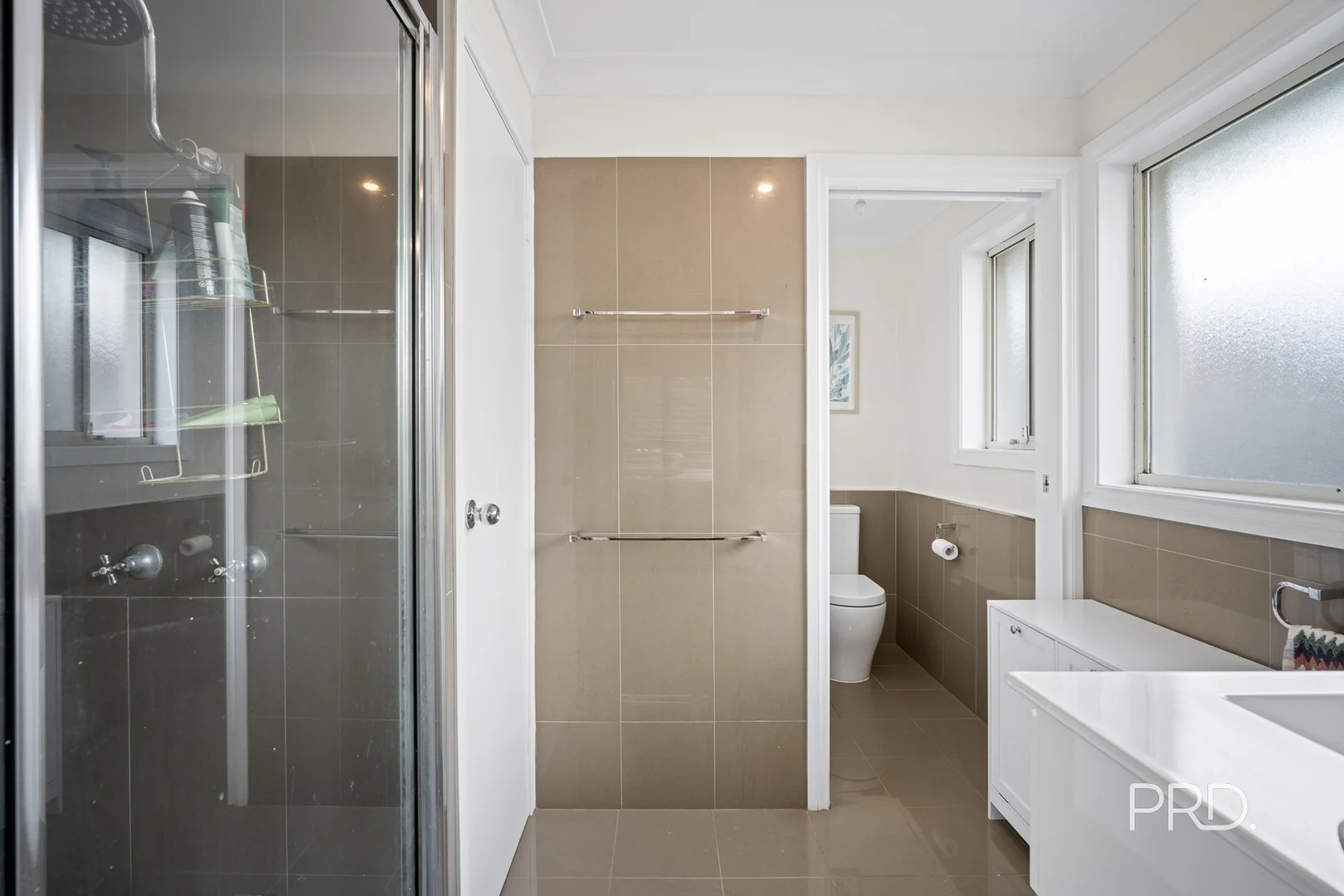 Additional image 11 of 22 Karoom Drive, Glenfield Park NSW 2650