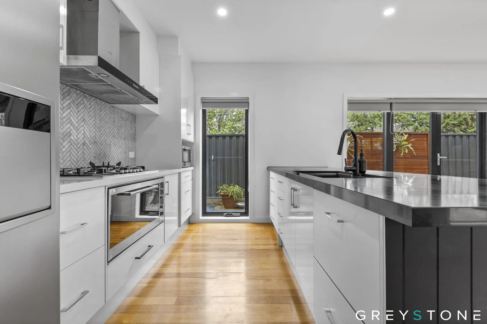 Additional image 4 of 5/5-6 Chelsworth Place, Caroline Springs VIC 3023