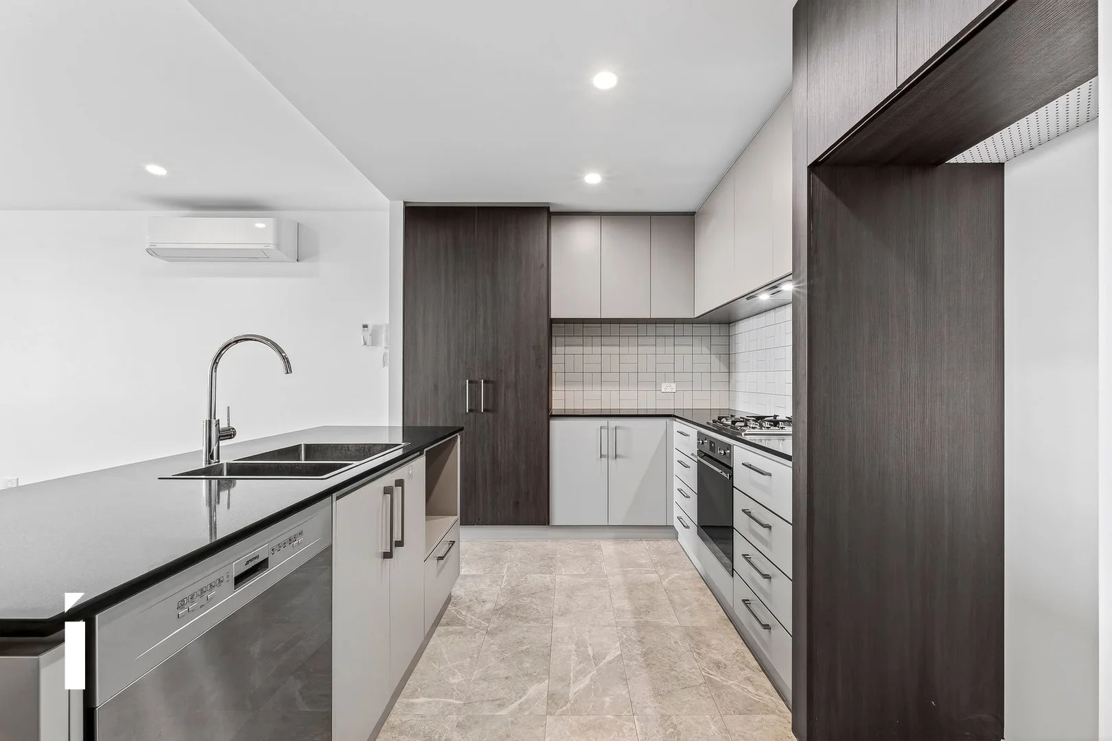 Additional image 3 of 131/11 Irving Street, Phillip ACT 2606