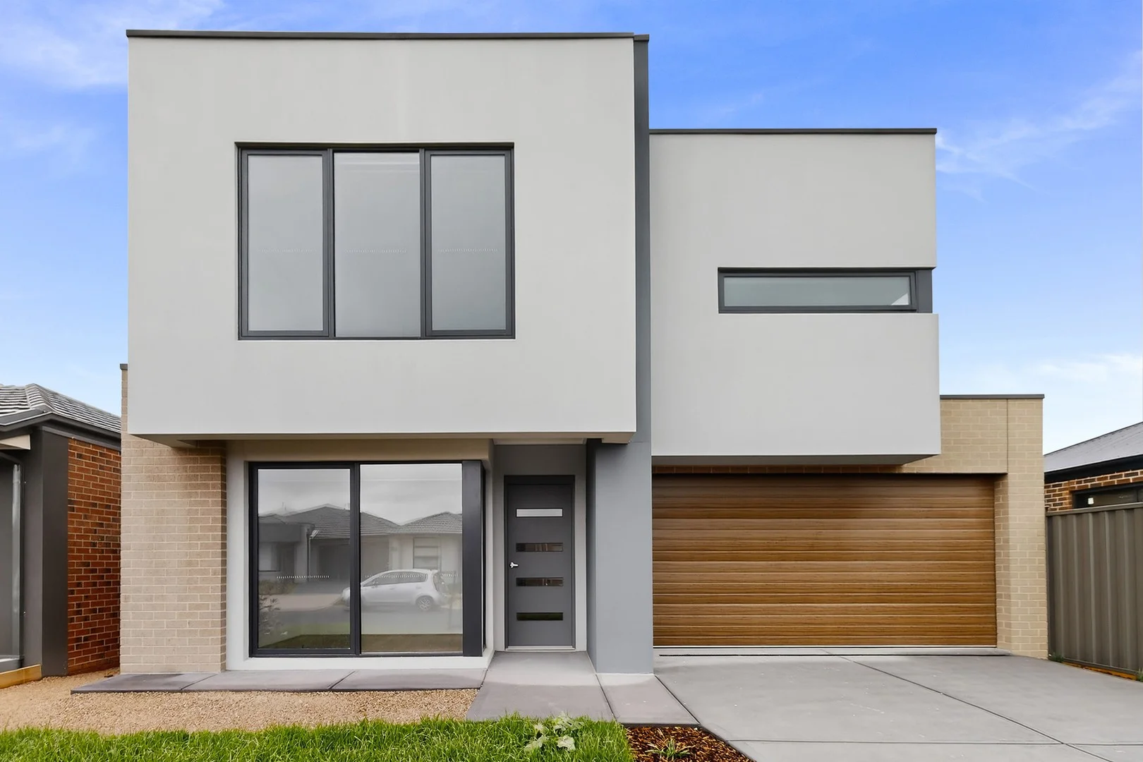 37 Royal Mile Avenue, Berwick VIC 3806