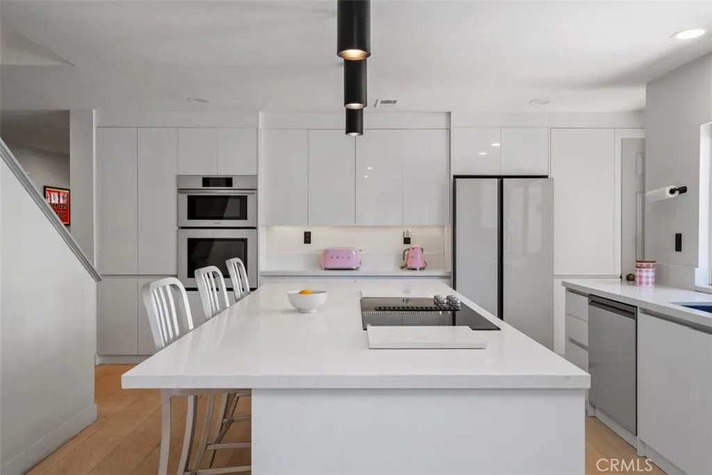 Additional image 9 of 453 E Yale Loop, Irvine, CA 92614