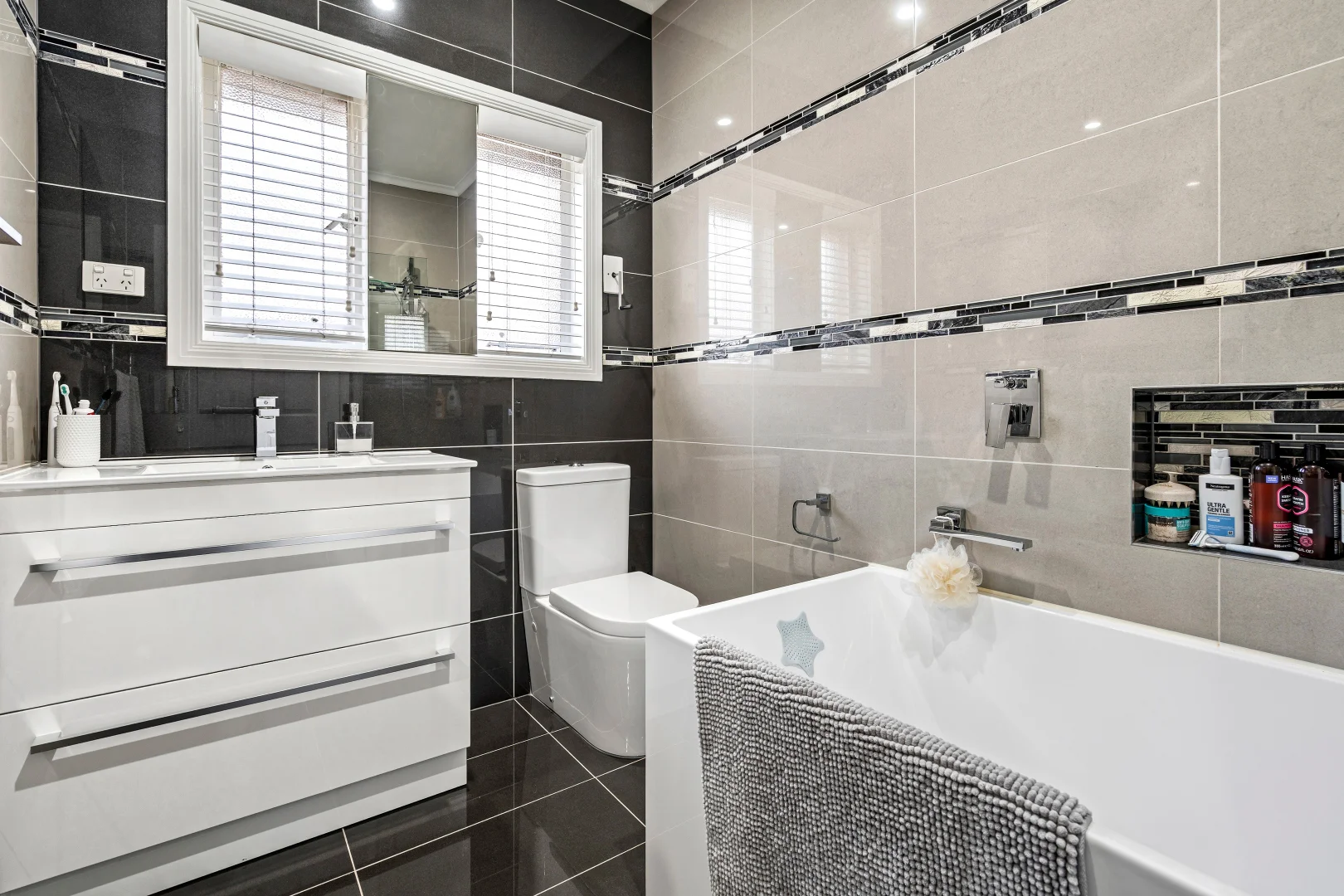 Additional image 4 of 210 Derby Street, Pascoe Vale VIC 3044