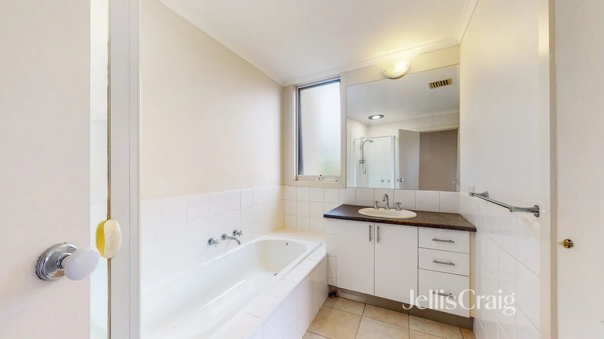 Additional image 5 of 4/81-85 Orrong Cres, Caulfield North VIC 3161
