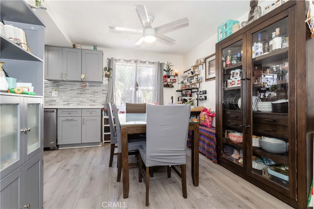 Additional image 7 of 14325 Terra Bella St, Panorama City, CA 91402