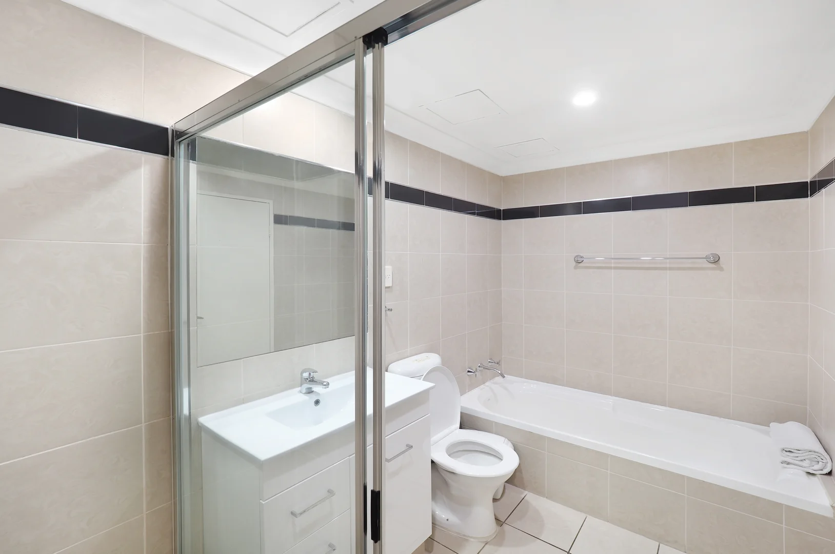 Additional image 4 of 60/93-105 Quay Street, Haymarket NSW 2000