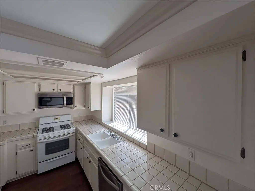 Additional image 8 of 1814 8th, Monrovia, CA 91016