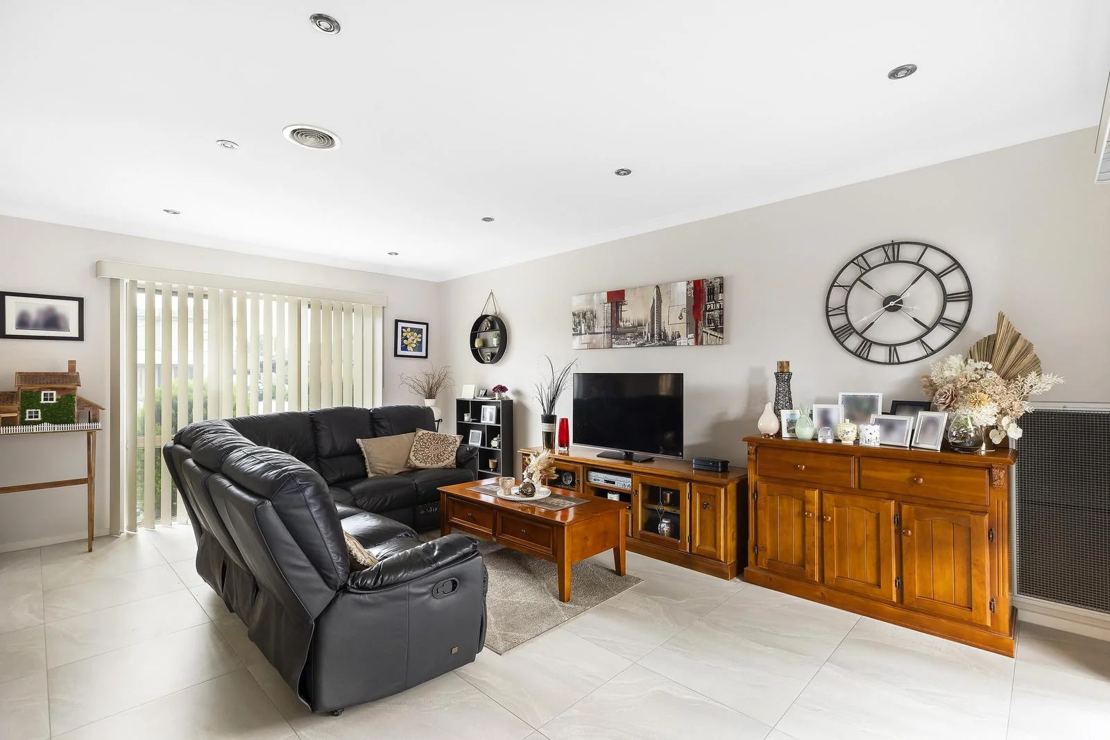 Additional image 3 of 1/16 Broadmeadows Road, Tullamarine VIC 3043