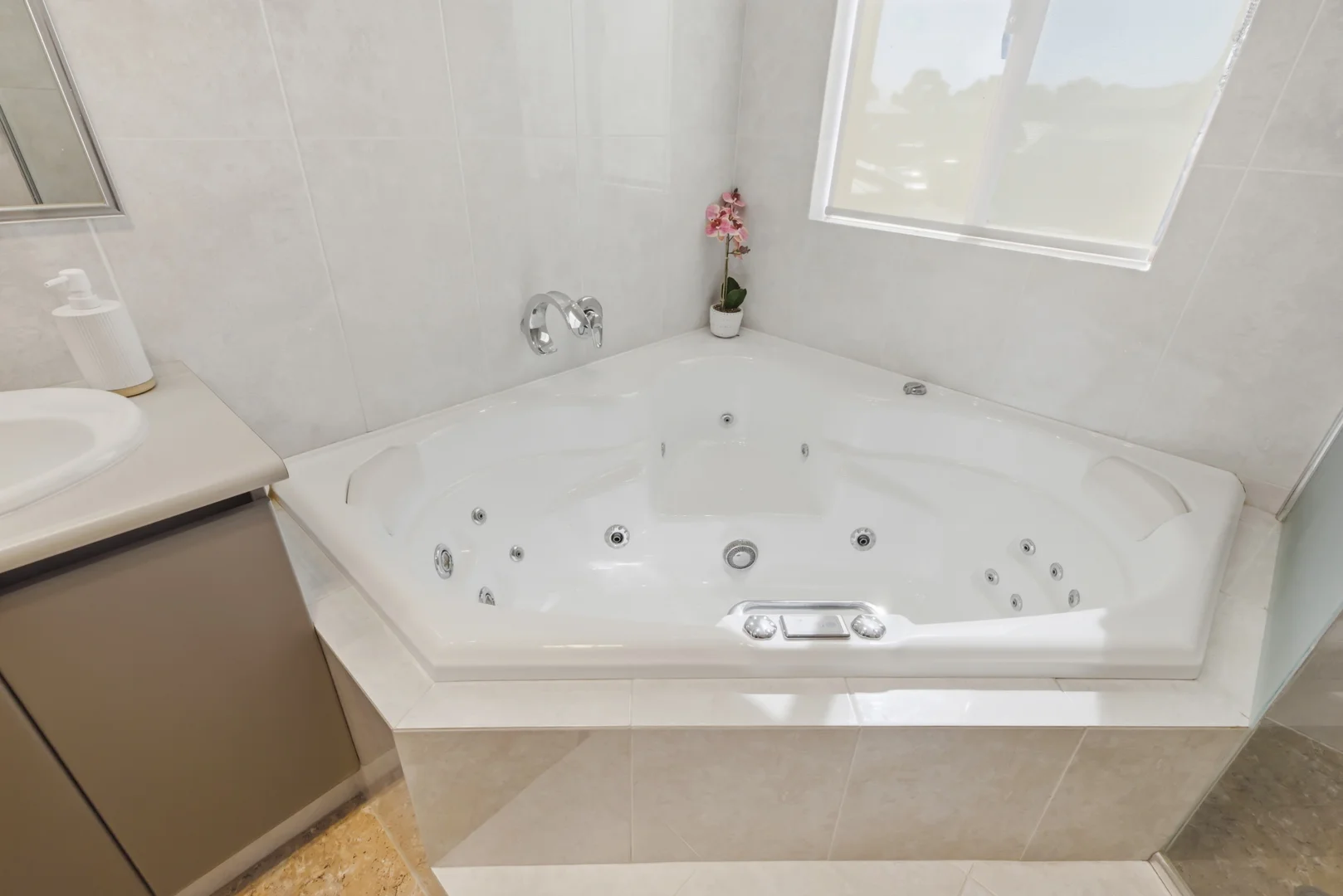 Additional image 29 of 16 Gloriana Way, Dianella WA 6059