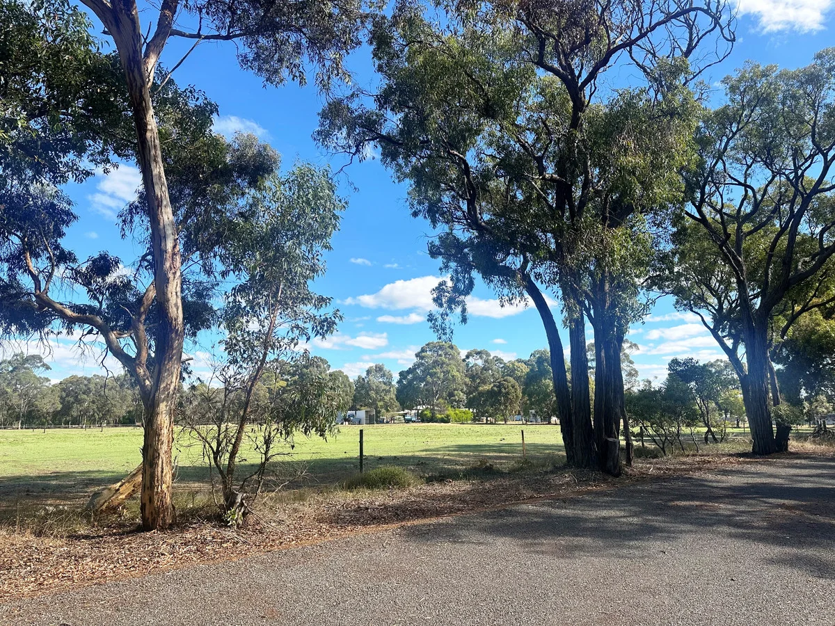 Additional image 32 of 2 First Avenue, Kendenup WA 6323