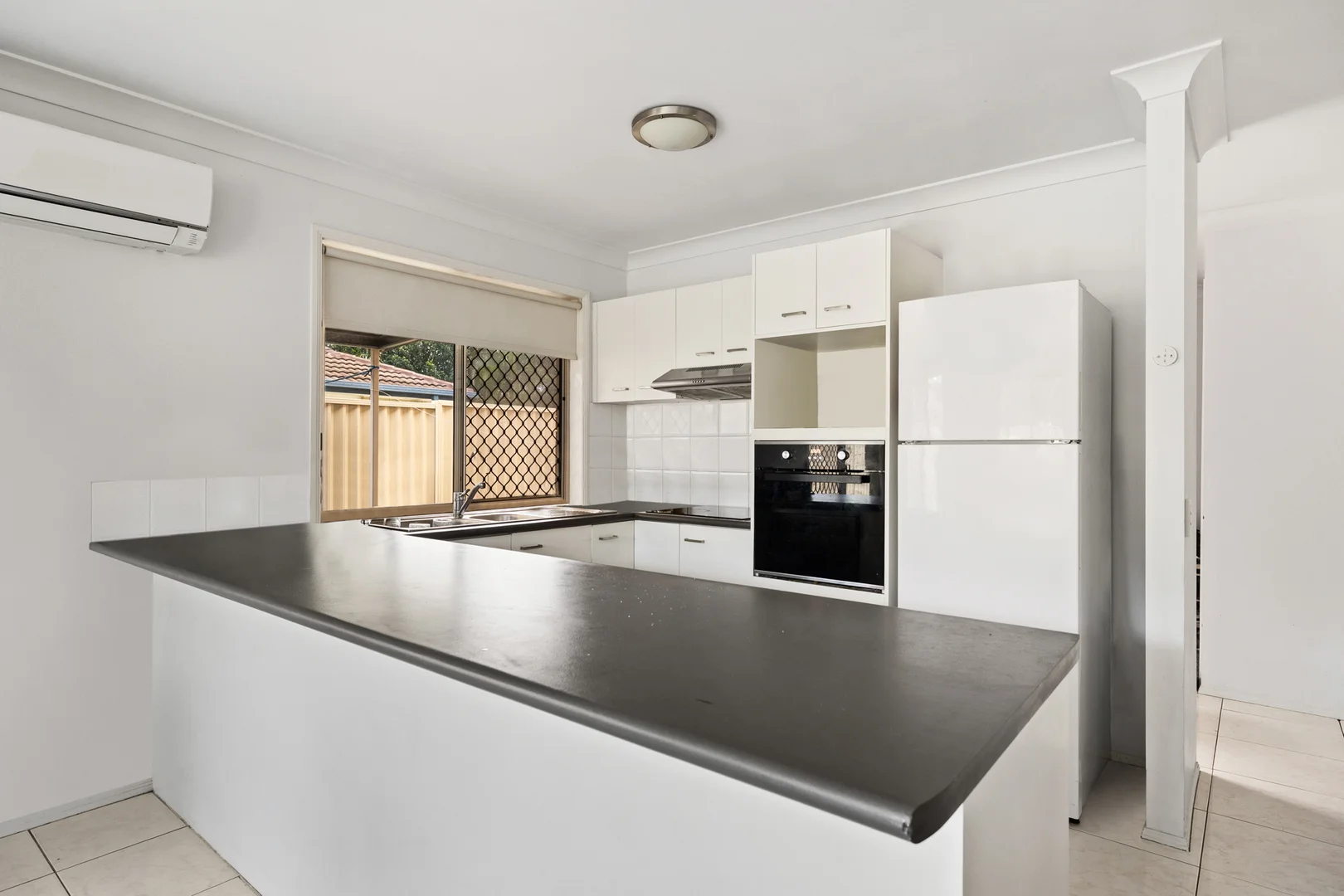Additional image 3 of 2/60 Belrose Boulevard, Varsity Lakes QLD 4227