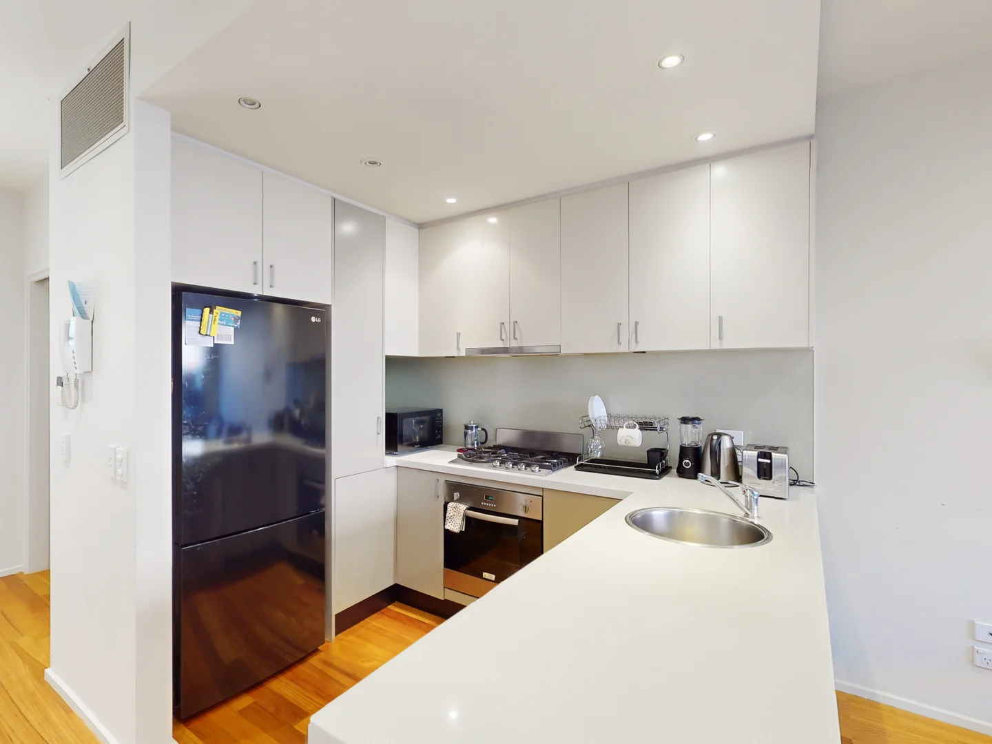 Additional image 8 of 3/386 Dandenong Road, Caulfield North VIC 3161