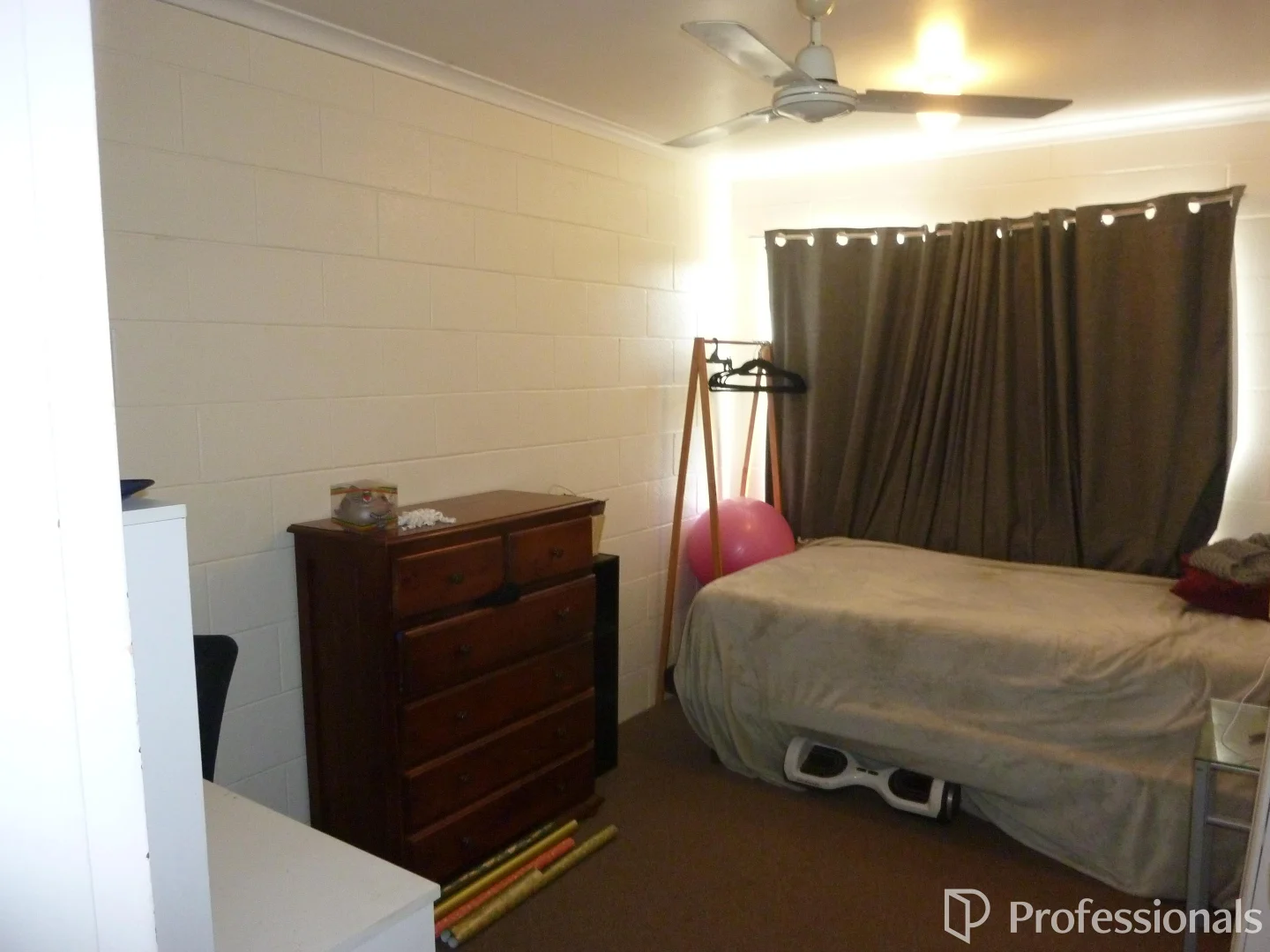Additional image 8 of 1 & 2/16 Yaralla Avenue, East Mackay QLD 4740