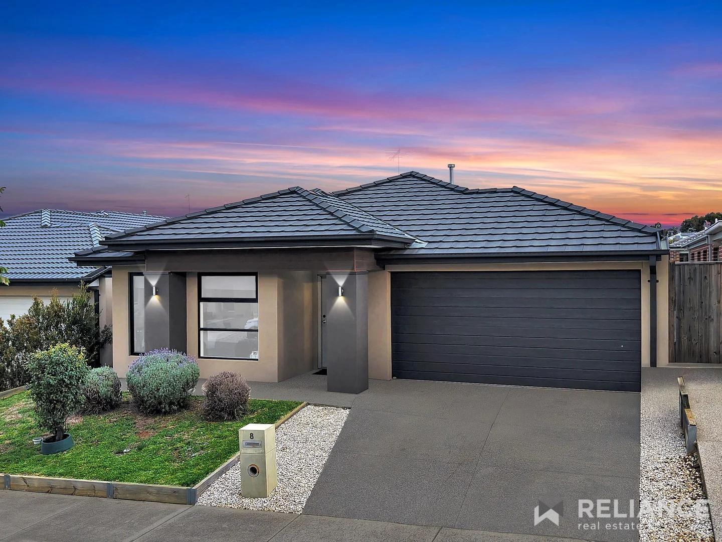 8 Yabby Avenue, Sunbury VIC 3429