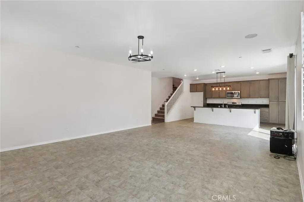 Additional image 50 of 833 S Sumac Lane, Rialto, CA 92376
