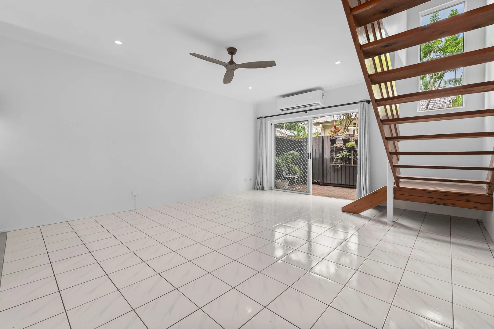 Additional image 3 of 12/15-17 Vallely Street, Freshwater QLD 4870