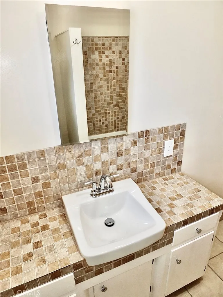 Additional image 62 of 1250 E East 3rd Street Unit 7, Long Beach, CA 90802